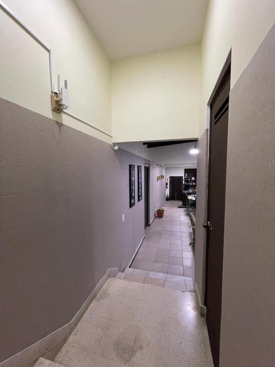 Hostal El Prado Panama City Exteriör bild