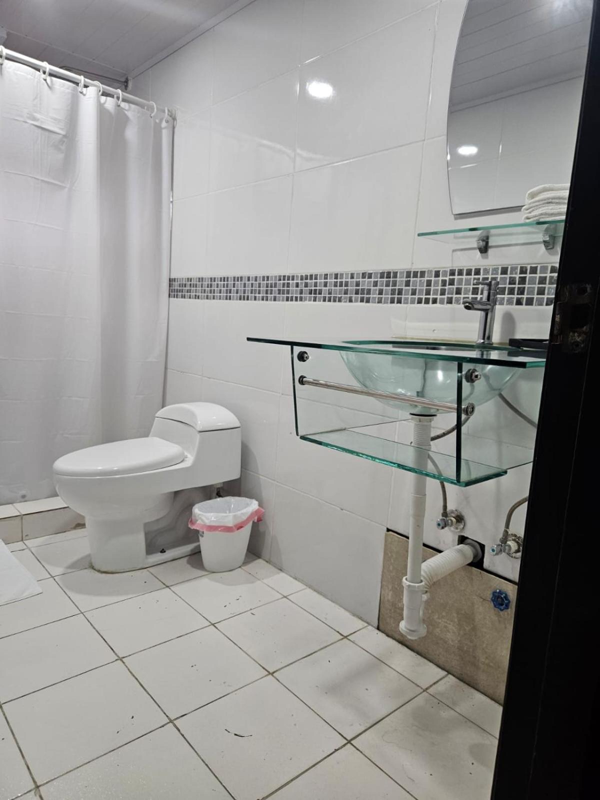 Hostal El Prado Panama City Exteriör bild